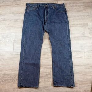 LEVI’S 501 Straight Leg Button Fly Jeans Medium Stonewash 00501-0193 Mens 42x32